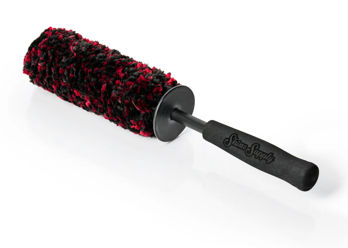 The Barrel Boss Mini - wheel brush